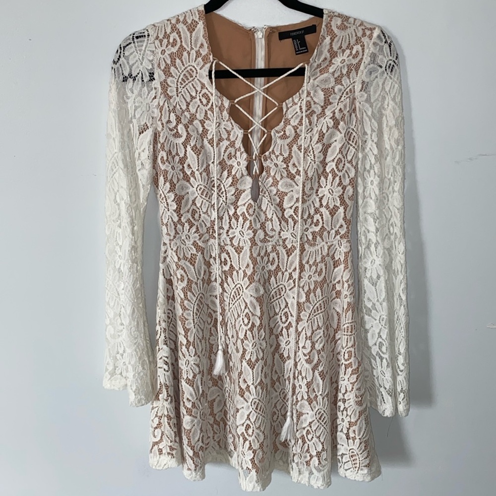 Forever21 Floral Lace Dress. Size S